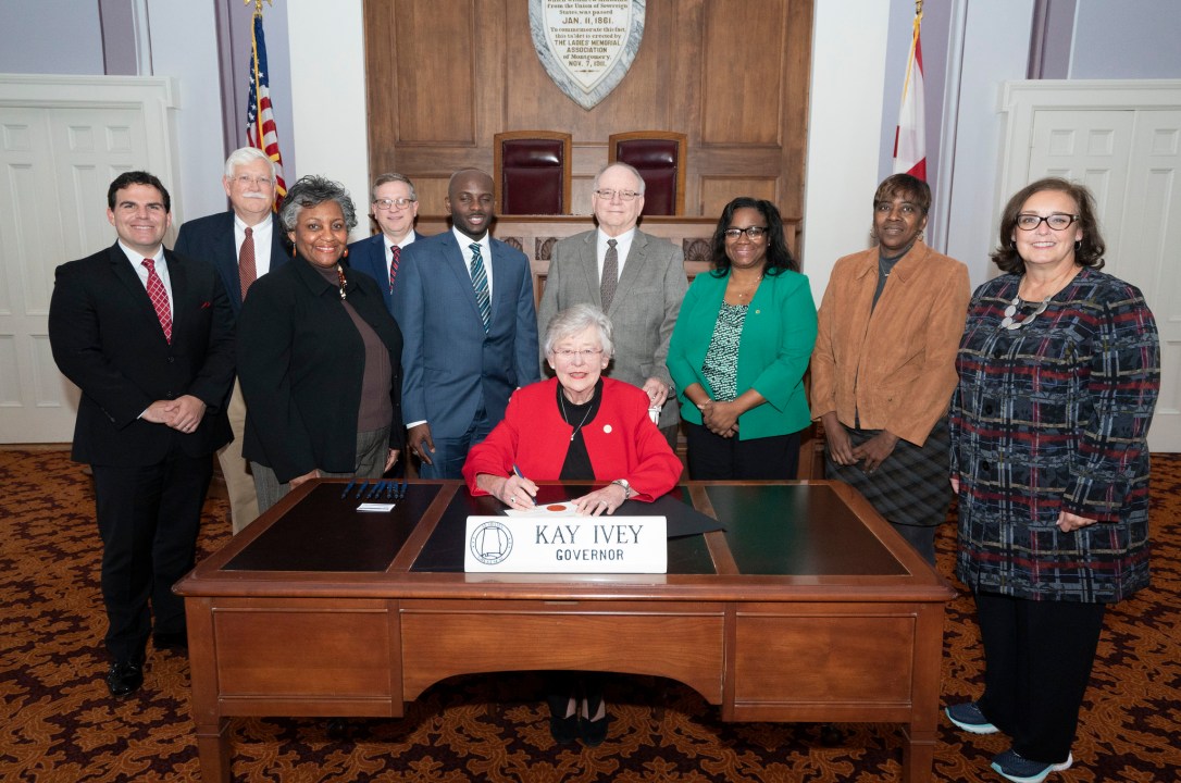 30943013377_81c4e85672_k